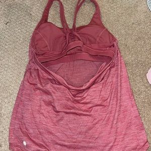 Lululemon tank
